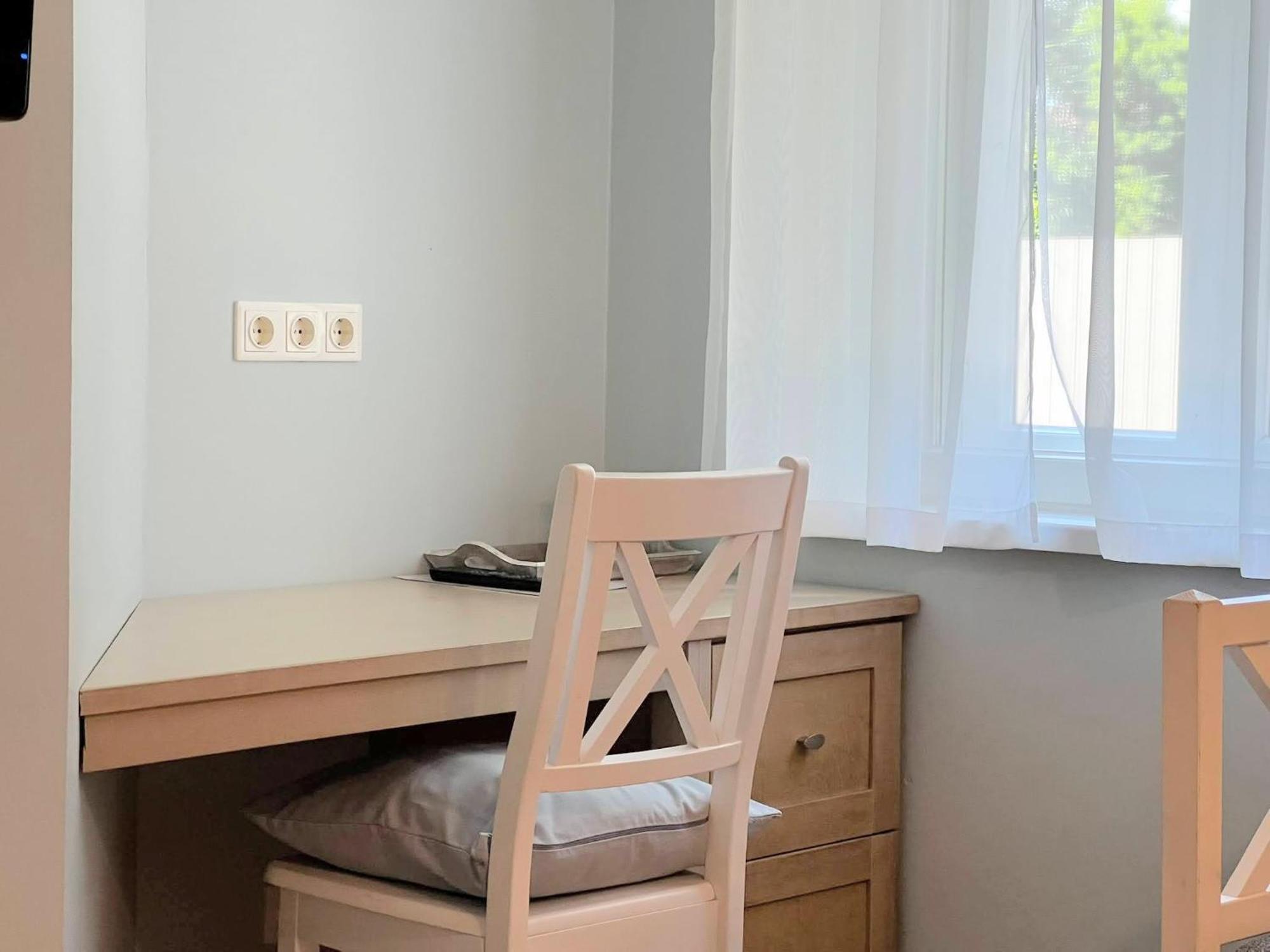 Tulbi Guesthouse パルヌ エクステリア 写真